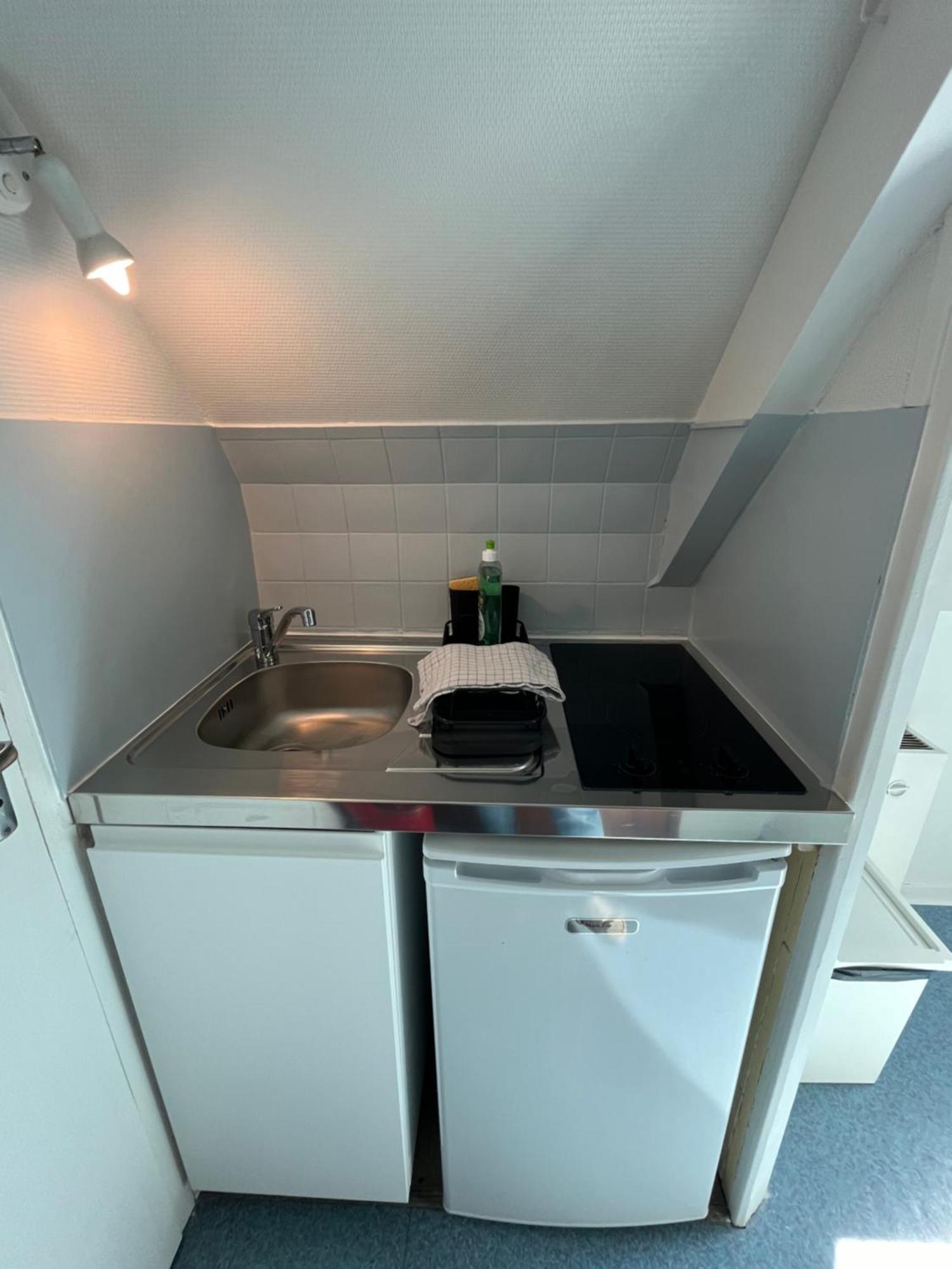 Appartement Cosy Avec Parking Prive Caen